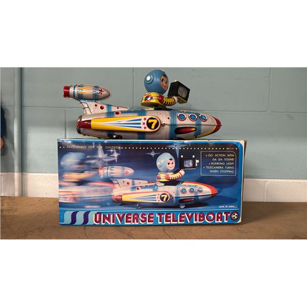 VINTAGE TIN UNIVERSAL TELEVIBOAT TOY