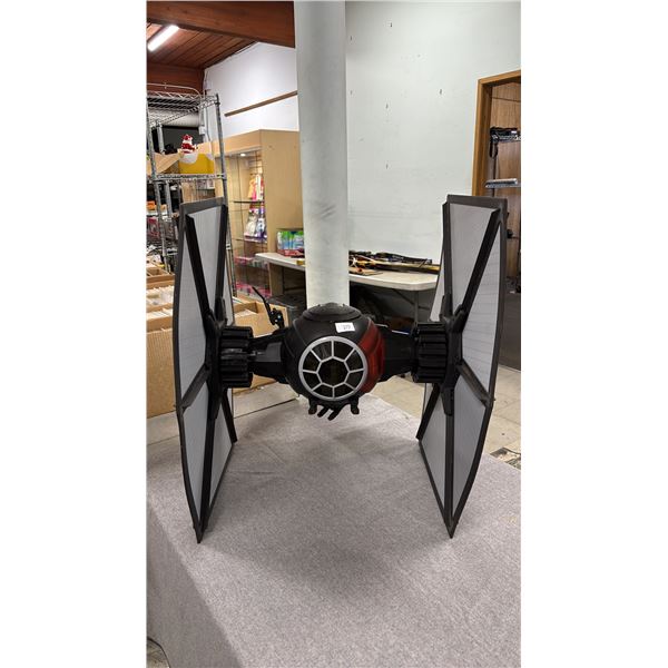 STAR WARS FIRST ORDER SPECIAL FORCES TIE FIGHTER 1/72 SCALE MODEL APPROX 20" X 25"