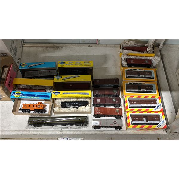 ASSORTED SCALE MODEL TRAINS