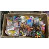 Image 2 : BOX OF ASSORTED MCDONALDS BARBIE, SESAME STREET & PEANUTS TOYS