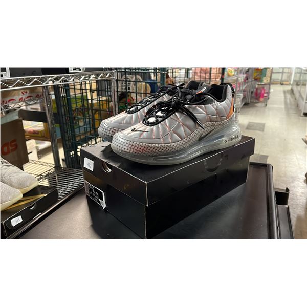PAIR OF *NEW* NIKE MX 720-818 SHOES SIZE 9