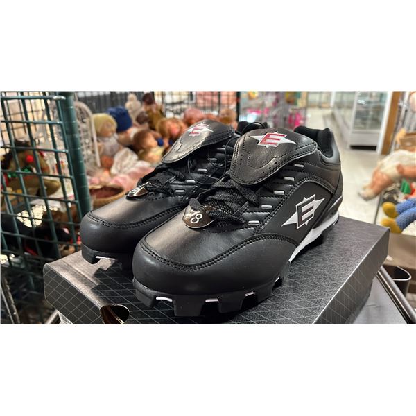 PAIR OF *NEW* EASTON MAYHEM WFH CLEATS SIZE 8