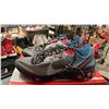 Image 2 : PAIR OF *NEW* NIKE REACT ELEMENT 87 SHOES SIZE 9