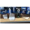 Image 5 : SHELF OF ASSORTED AVON NATIVITY COLLECTIBLES & MORE