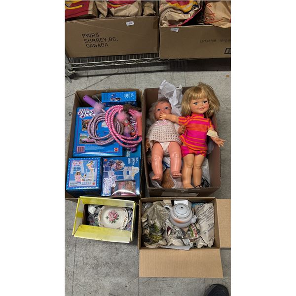 (4) BOXES OF THE HEART FAMILY DOLLS, BABY DOLLS, AFLRED MEAKIN CHINA & CHILD'S JAPANESE DISH SET