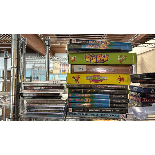 ASSORTED PC & CONSOLE GAMES: NINTENDO GAMECUBE, XBOX, PS2 & MORE