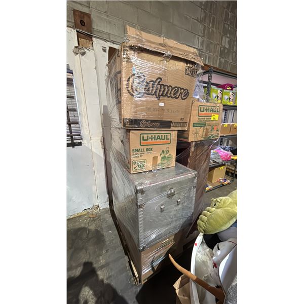 PALLET OF FURNITURE AND ASSORTED HOUSEHOLD ITEMS - *MUST TAKE ALL ON PALLET*