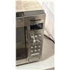 Image 2 : PANASONIC MICROWAVE OVEN