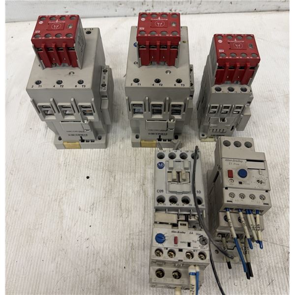 Lot of Allen-Bradley Contactors
