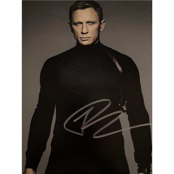 James Bond Daniel Craig signed photo