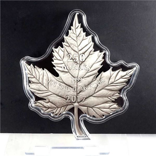 CANADA - $250 2017 1kg argent pur, Feuille d'erable pour toujours - Forme