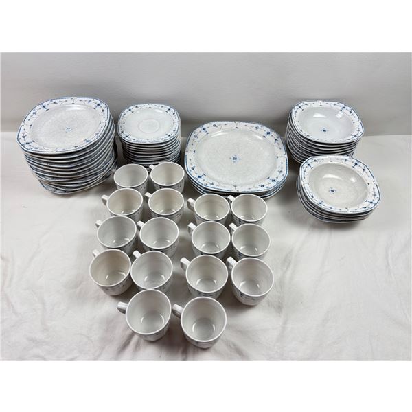 Royal Oak China Dish Set
