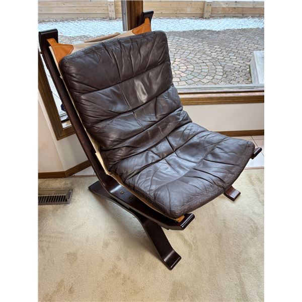 Leather Lounge Chair