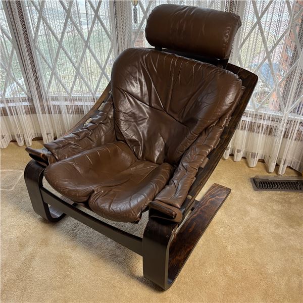 Vintage Leather Lounge Chair