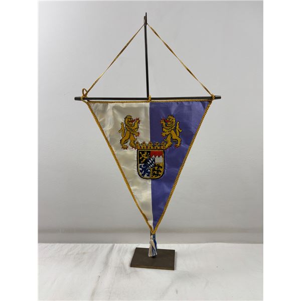 German Pennant & Stand