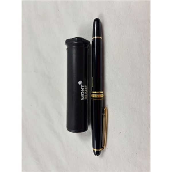 Mont Blanc 14K Gold Fountain Pen