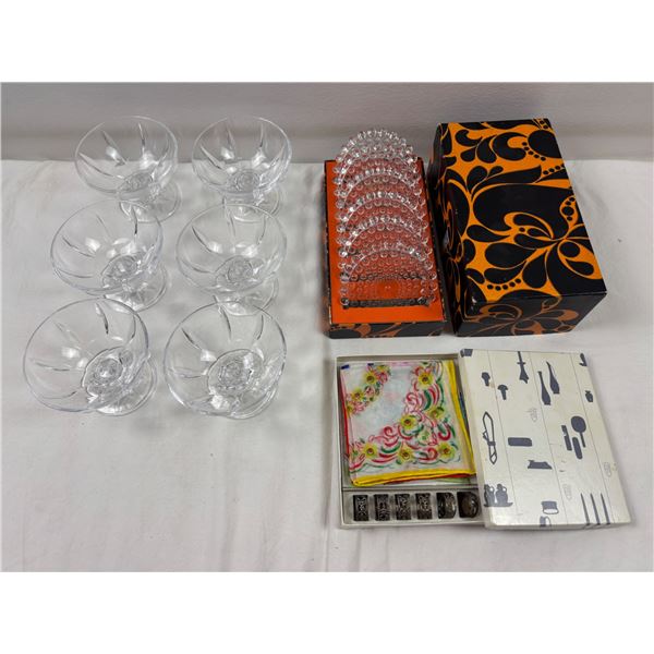 Sundae Dishes & Servingware