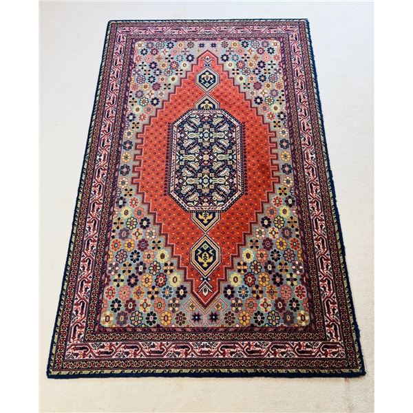 Emir 100% Wool Accent Rug