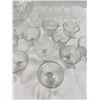 Image 5 : Assortment of Crystal & Glassware