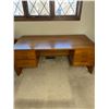 Image 1 : Wooden Office Desk
