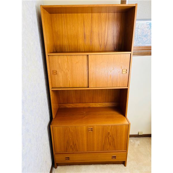 Mid century Bookshelf