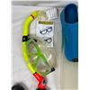 Image 5 : Snorkeling Gear