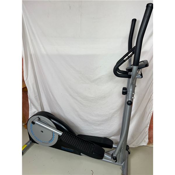 Infiniti Elliptical Trainer