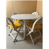 Image 2 : Patio Table & Folding Chairs