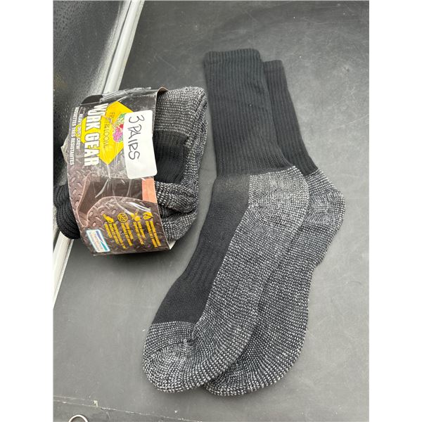 Fruit of the Loom Heavy Duty Crew Work Gear Socks – 3 Pairs