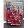 Image 2 : Onward 14-Piece Storage Hook Assortment with Red Coating