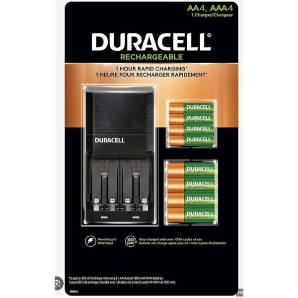Duracell AA4, AAA4 Rechargeable Battery Charger With Rechargeable Batteries