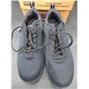 Image 3 : Kirkland Signature Men’s Comfort Walker Shoes, US Size 10, Item 7778910