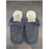 Image 2 : Nuknuuk Size 10 Slippers with Rubber Sole and Plush Interior