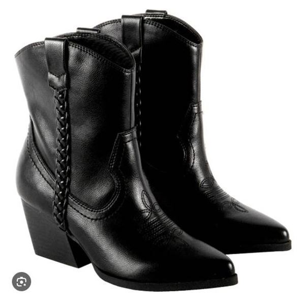 Dolce Vita Women’s Black Western Leather Boots, Size 7, Model 1883746