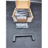 Image 1 : Lot of 10 Black Drawer Pull Handles with Screws