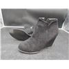 Image 1 : Women’s Size 38 Black Zippered Wedge Boots