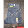 Image 2 : Wrangler The Ultimate Riding Jean 30/9X32 Model 10WRW60LE