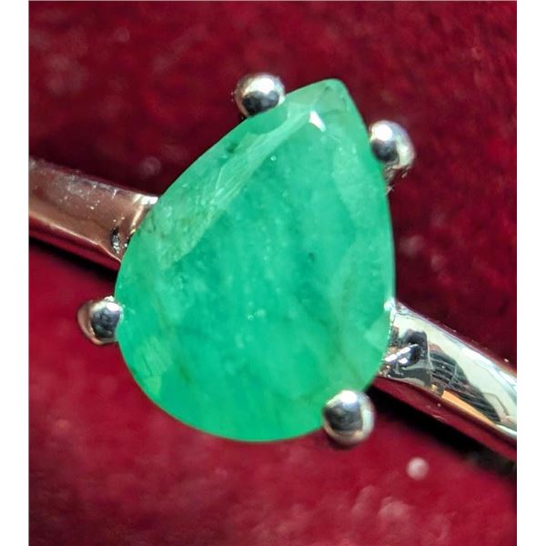 $140, SILVER(2.31g), EMERALD (0.6ct)RING, size , retail value $140, ring resizeable for $50