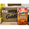 Image 2 : Pepperidge Farm Goldfish Mega Bouches Cheddar Fort, 12 Units, 180g Each