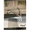 Image 3 : Peerless Kitchen Faucet with Pull-Out Sprayer, Chrome Finish, Model P18550LF