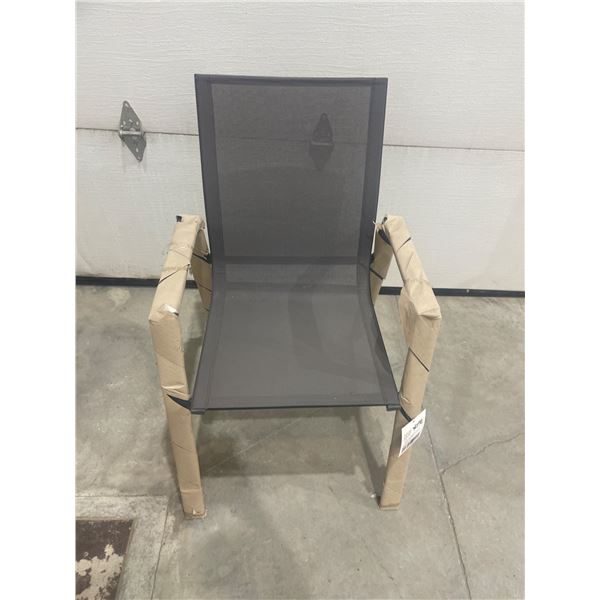 Castleridge Extendable Outdoor Dining Chair