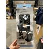Image 2 : Olympia Medium Ice Cleats for Enhanced Traction on Ice and Snow