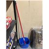 Image 1 : Globe Commercial Products Wash Bucket and Mop