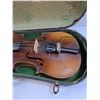 Image 3 : Vintage Violin w/Case & Strings - Some Wear