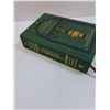 Image 2 : Hardcover Book: Charles Dickens Christmas Stories