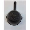 Image 3 : Lodge Brand Cast Iron Pot - 9" x 6" x 2.5"