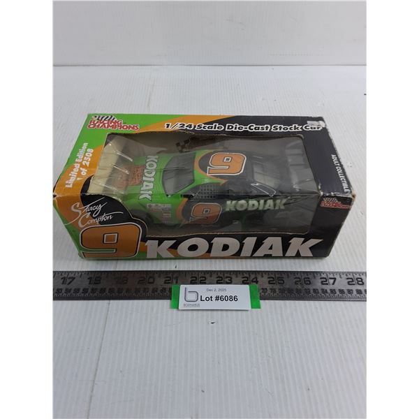 Racing Champions In Box Die-Cast 1:24 Scale Kodiak Racing Stock Car