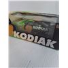 Image 2 : Racing Champions In Box Die-Cast 1:24 Scale Kodiak Racing Stock Car