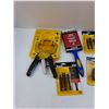 Image 4 : Tool Lot: Clamp, Paint Brush, Rope, Screwdriver, Misc