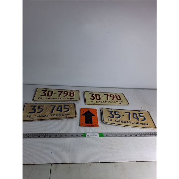 (4) License Plates (70's)
